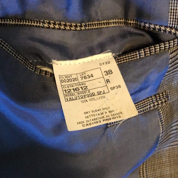 Men’s size 38R Barneys New York Blazer - Picture 8 of 9